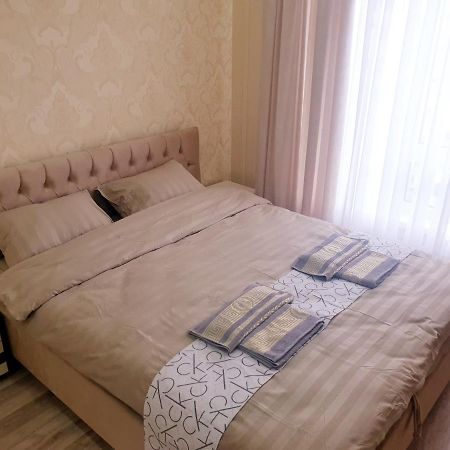 Sky House Premium Apartment In City Center Кишинев Екстериор снимка
